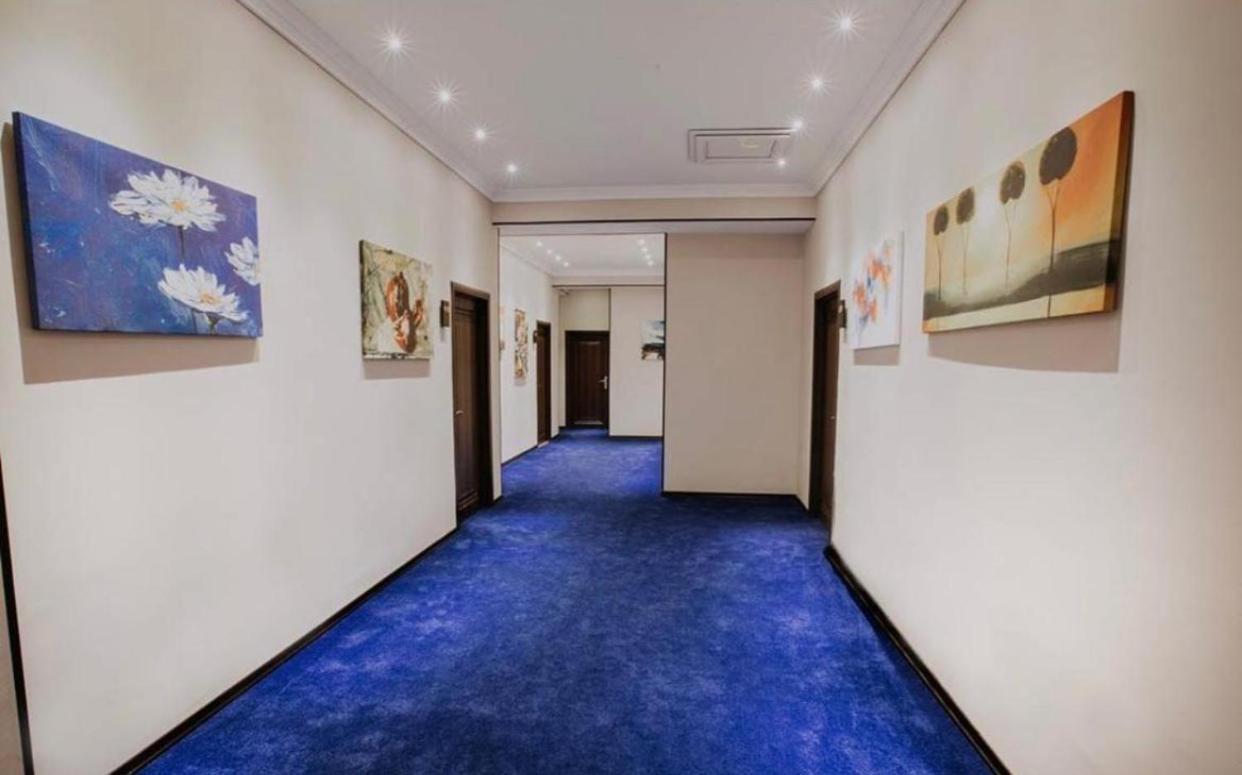 Grand Mirror Hotel Баку Екстериор снимка